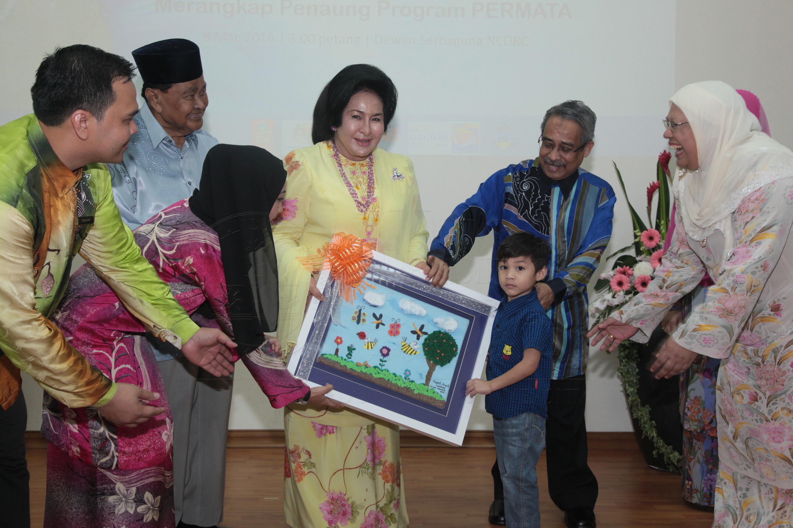 PRO16 32 NCDC IMG 0951